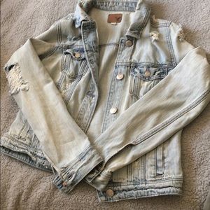 American Eagle distressed jean jacket